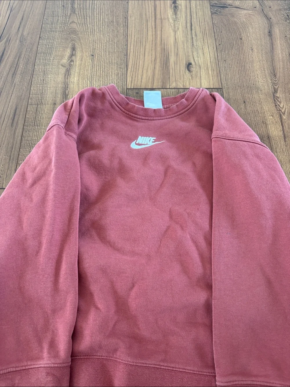 Nike Crewneck Sweatshirt in Rose- Youth Medium